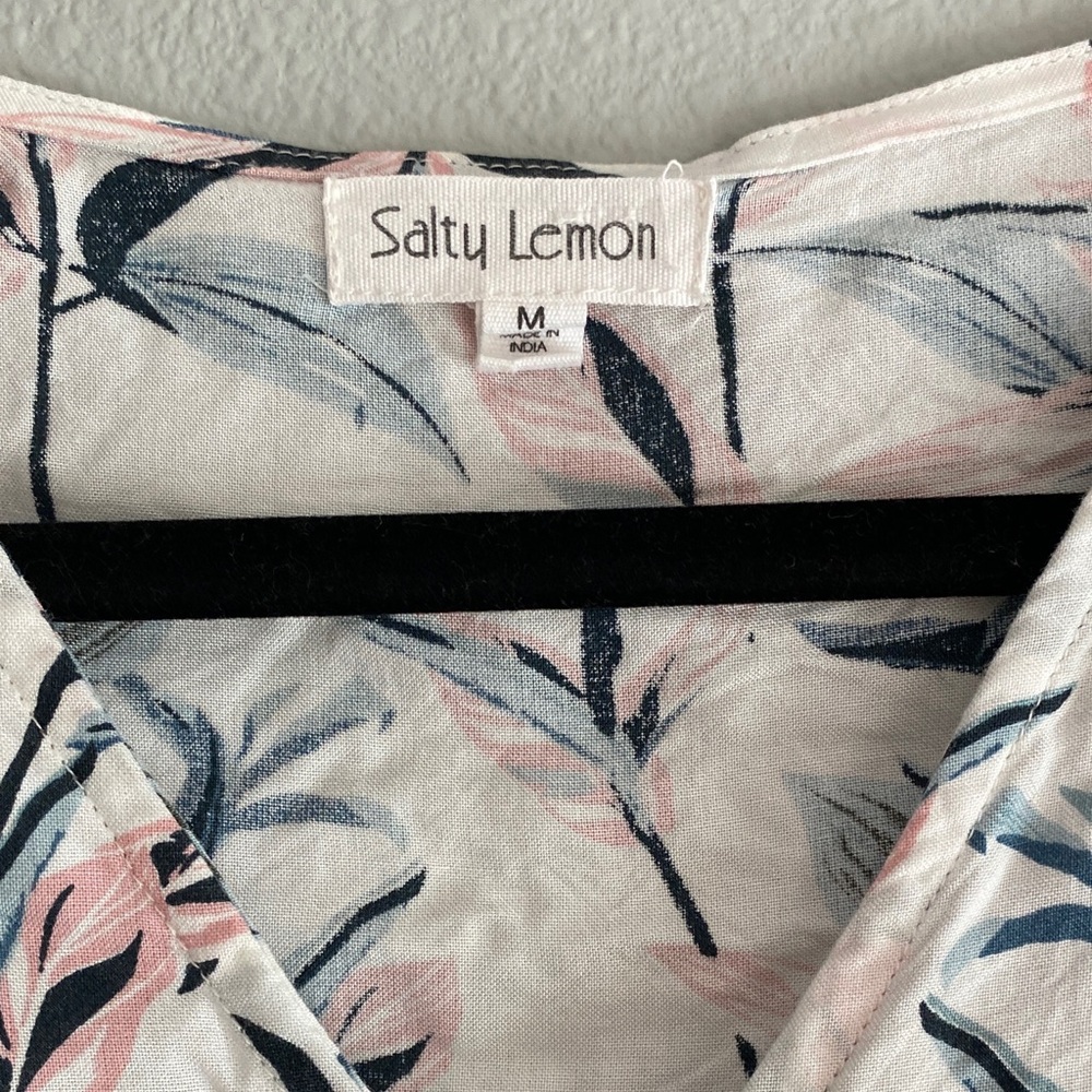SALTY LEMON | Top - Picture 3 of 4